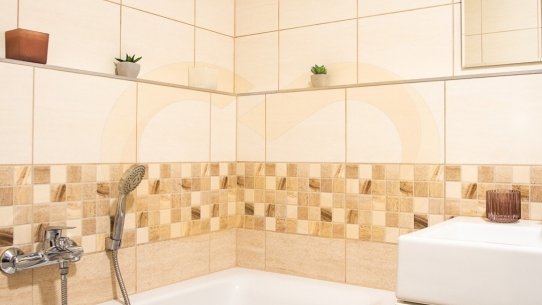 19-Koupelna s vanou1