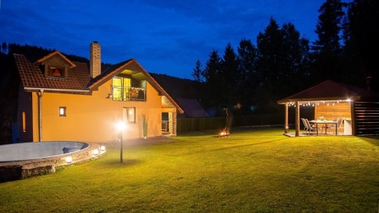 31-Noční dům2
