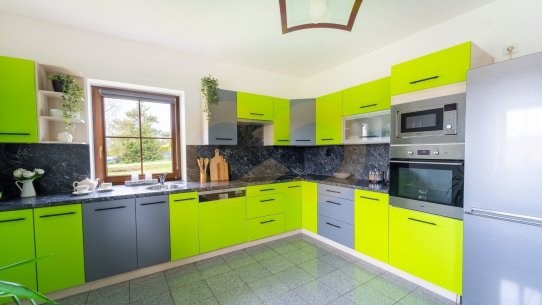 04-Kuchyně